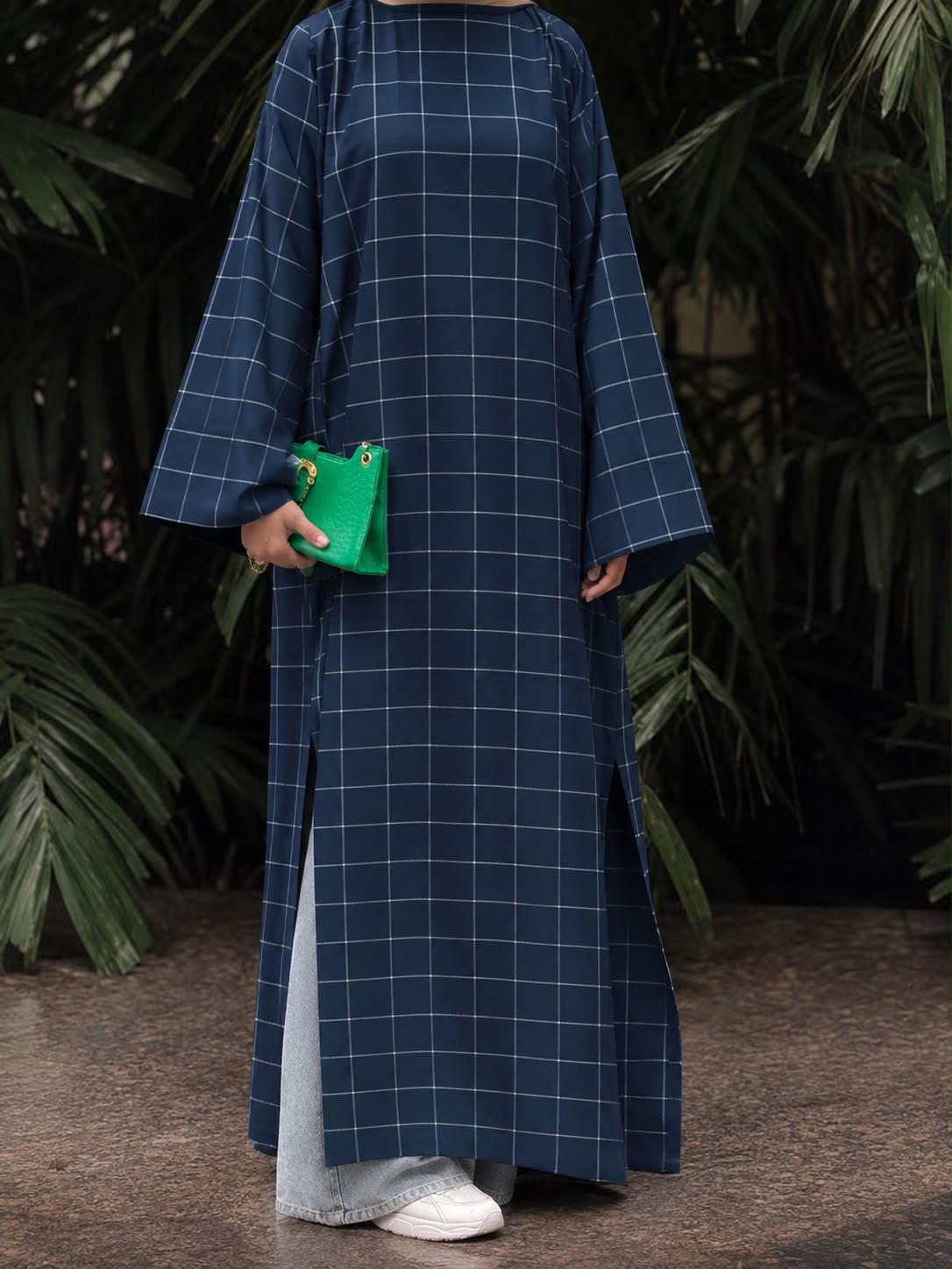 Minimal Grid Print Long Kaftan